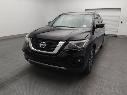 Used 2020 Nissan Pathfinder Platinum image 15