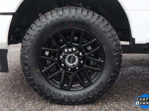 Used 2022 Ford F350 Lariat w/ Black Appearance Package image 46