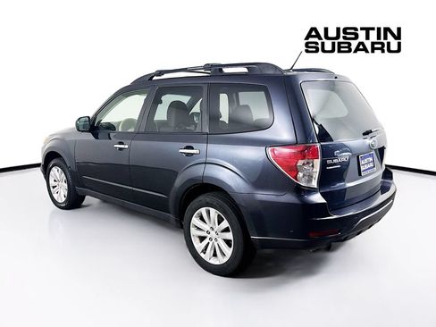 Used 2012 Subaru Forester 2.5X Premium w/ All-Weather Pkg AWD/4WD image 5