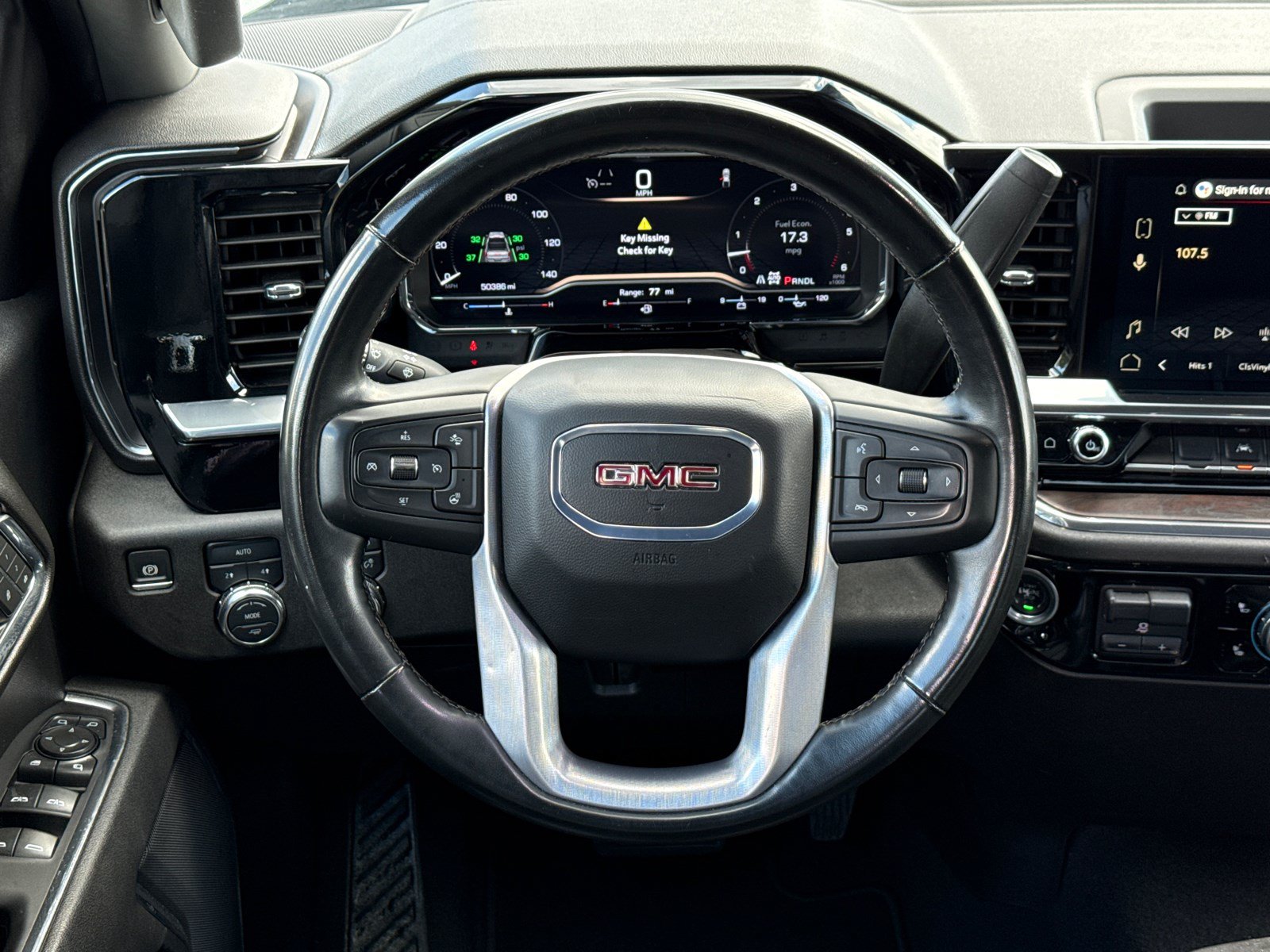 Used 2025 GMC Sierra 1500 SLT AWD/4WD image 24