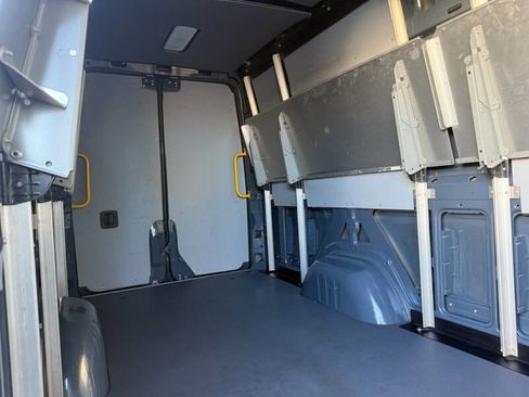 Used 2019 Mercedes-Benz Sprinter 170 image 10