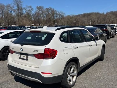 Used 2015 BMW X1 xDrive35i image 2