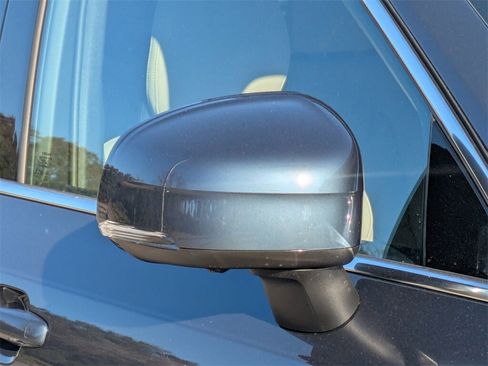 New 2026 Volvo XC90 T8 Plus w/ Protection Package Premier image 21