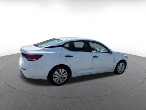 Used 2025 Nissan Sentra S FWD image 13