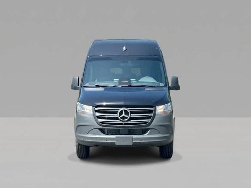 New 2026 Mercedes-Benz Sprinter 2500 image 3