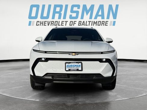 New 2026 Chevrolet Equinox EV LT image 8