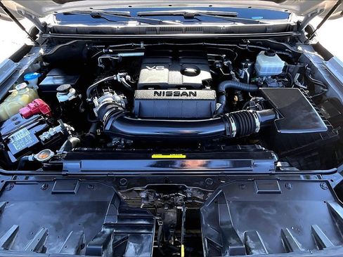 Used 2022 Nissan Frontier Pro-X w/ Technology Package image 9
