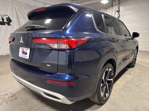 Used 2022 Mitsubishi Outlander SE FWD image 7