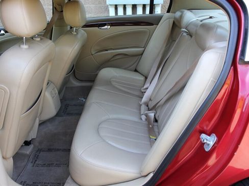 Used 2006 Buick Lucerne CXL w/ Luxury Package FWD image 12