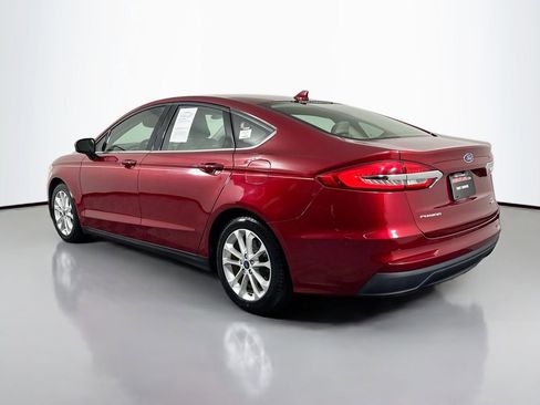 Used 2019 Ford Fusion SE image 7