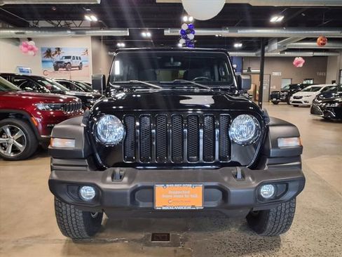 Certified 2021 Jeep Wrangler Unlimited Sport S image 3