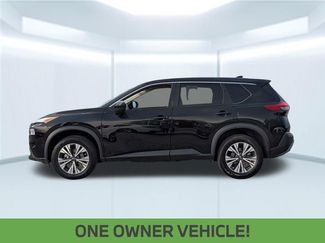 Used 2023 Nissan Rogue SV video 2