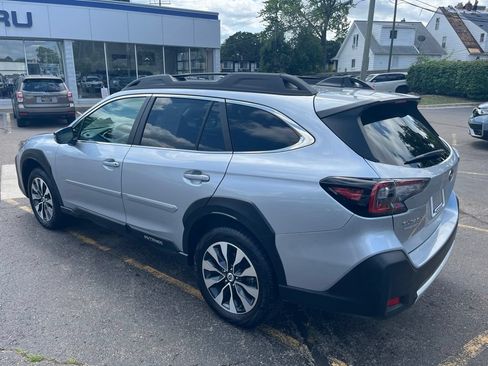 Certified 2024 Subaru Outback Limited AWD/4WD image 8