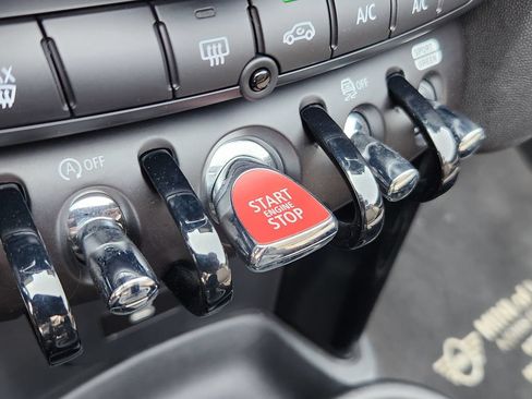 Used 2024 MINI Cooper John Cooper Works FWD image 26