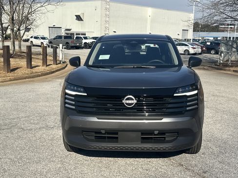 New 2026 Nissan Kicks S image 2