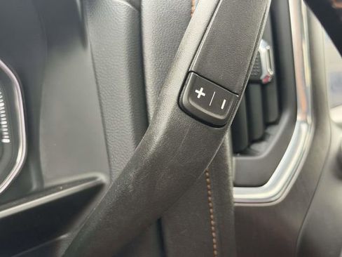 Used 2023 GMC Sierra 2500 AT4 w/ AT4 Premium Plus Package AWD/4WD image 19