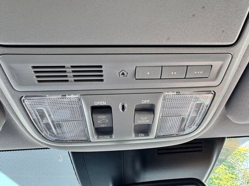 Used 2022 Honda CR-V EX-L image 28
