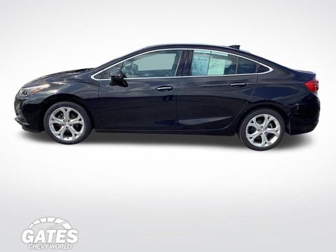 Used 2017 Chevrolet Cruze Premier FWD image 6