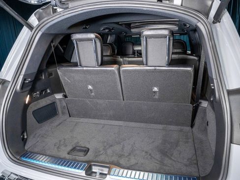 New 2026 Mercedes-Benz GLS 580 4MATIC image 6