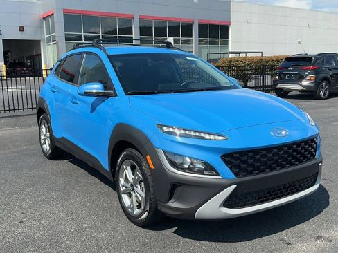 Used 2022 Hyundai Kona SEL AWD/4WD image 3