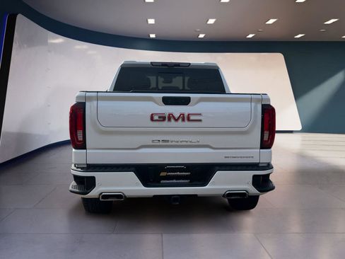 Used 2023 GMC Sierra 1500 Denali w/ Technology Package image 4