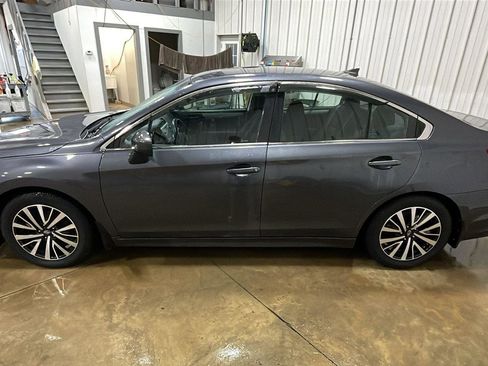 Used 2019 Subaru Legacy 2.5i Premium w/ Popular Package #2A image 7