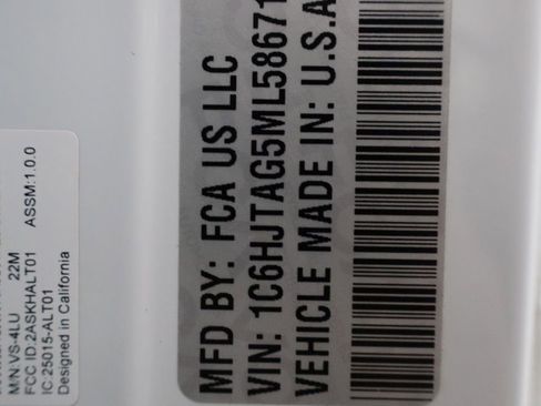 Used 2021 Jeep Gladiator Sport image 16