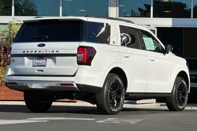 Certified 2023 Ford Expedition Timberline AWD/4WD image 4