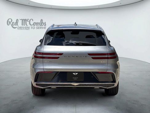 New 2026 Genesis GV70 2.5T AWD/4WD image 4