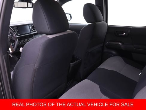 Used 2023 Toyota Tacoma TRD Off-Road image 11