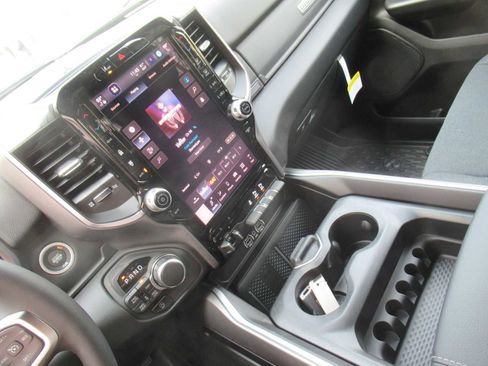 New 2026 RAM 1500 Big Horn image 29