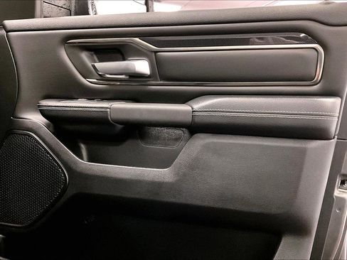 Used 2020 RAM 1500 Rebel image 23