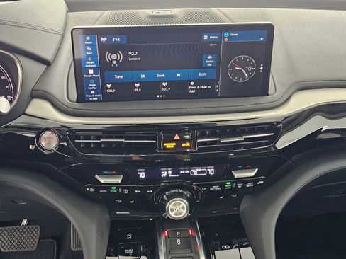 Certified 2025 Acura MDX SH-AWD image 26