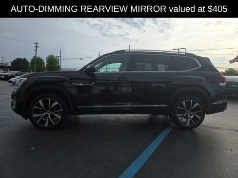Used 2024 Volkswagen Atlas SEL Premium R-Line AWD/4WD image 5