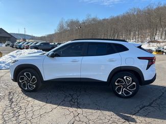 Used 2024 Chevrolet Trax RS w/ Sunroof Package video 3