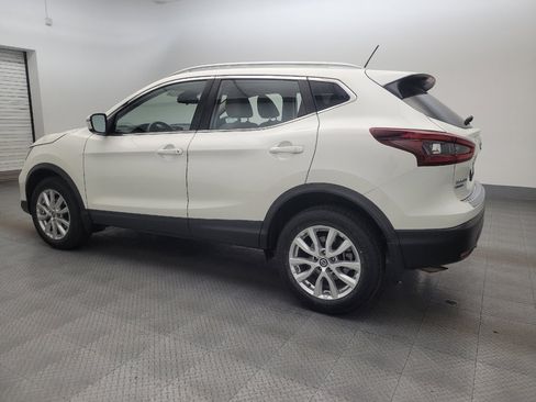 Used 2022 Nissan Rogue Sport SV image 3