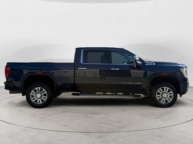 Used 2021 GMC Sierra 3500 Denali w/ Denali Ultimate Package AWD/4WD image 4