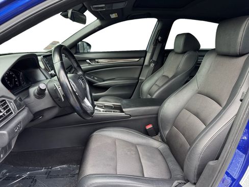 Used 2020 Honda Accord Sport image 9