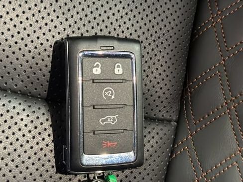 Used 2024 Jeep Grand Cherokee Summit AWD/4WD image 21