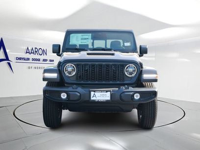 New 2026 Jeep Gladiator Sport