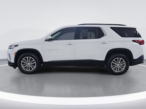 Used 2023 Chevrolet Traverse LT w/ LPO, Floor Liner Package AWD/4WD image 7