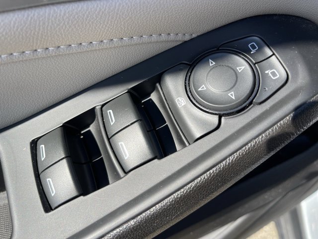 Used 2023 Chevrolet Traverse LS w/ Safety Package FWD image 13