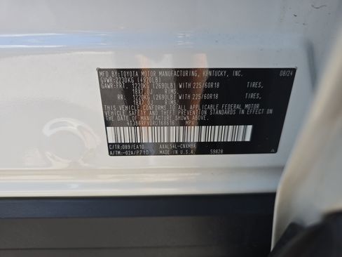 Used 2024 Toyota RAV4 XLE Premium image 38