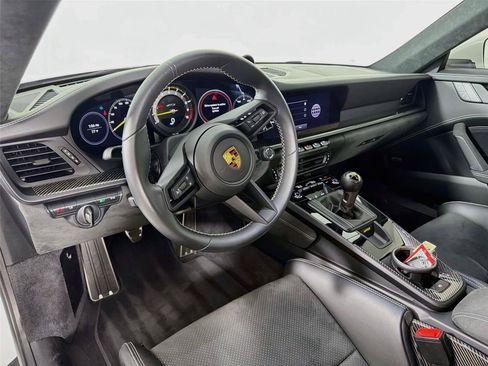 Certified 2022 Porsche 911 GT3 RWD image 4