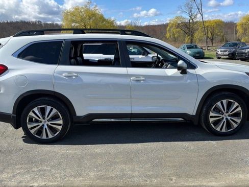 Used 2021 Subaru Ascent Limited w/ Technology Package image 4