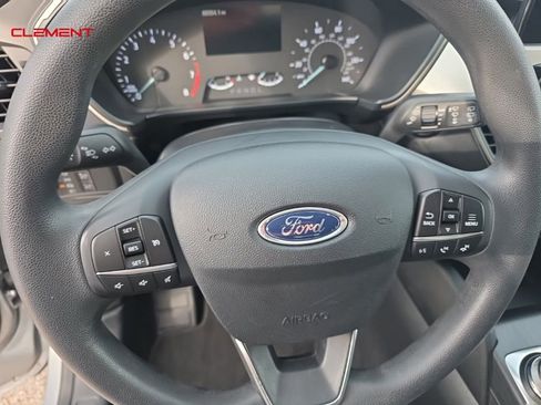 Used 2022 Ford Escape SE image 9