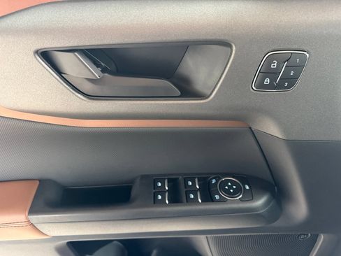 Certified 2025 Ford Bronco Sport Outer Banks w/ Outer Banks Tech Package+ AWD/4WD image 25