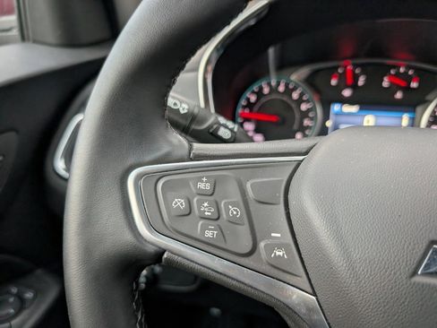 Used 2023 Chevrolet Equinox LT image 12