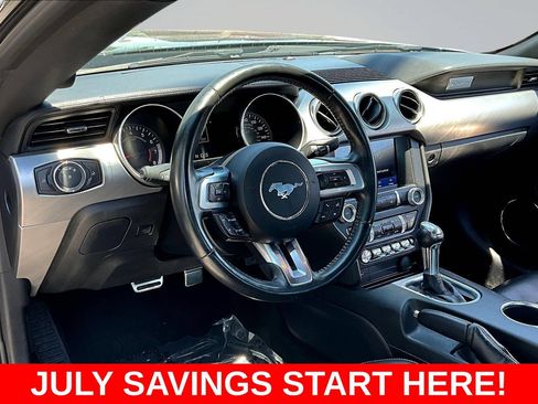 Used 2022 Ford Mustang Premium RWD image 21