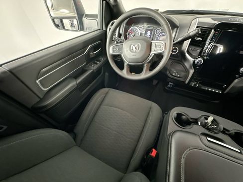 Used 2026 RAM 2500 Big Horn AWD/4WD image 9